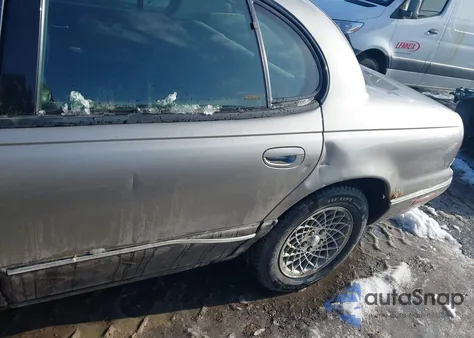 1994 Chrysler New Yorker Lh-Body z USA, uszkodzony, nr VIN 2C3HD46F8RH247564